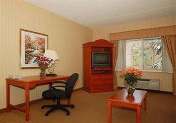 Hotel Express & - Elmsford North By Ihg Hawthorne